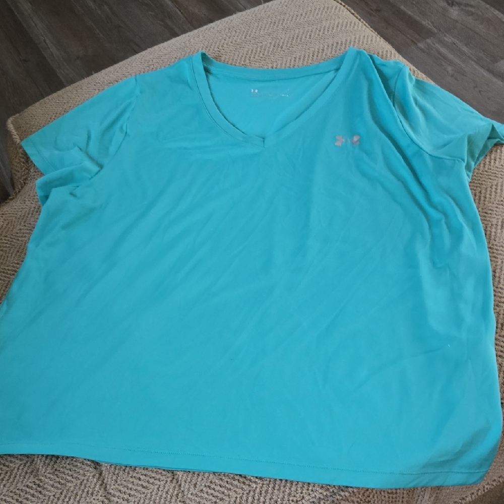 Under Armour HeatGear Turquoise Top